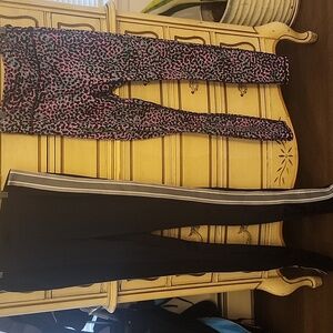 Fabletics Motion365+ High-Waisted Legging - 2 PAIRS SIZE M
